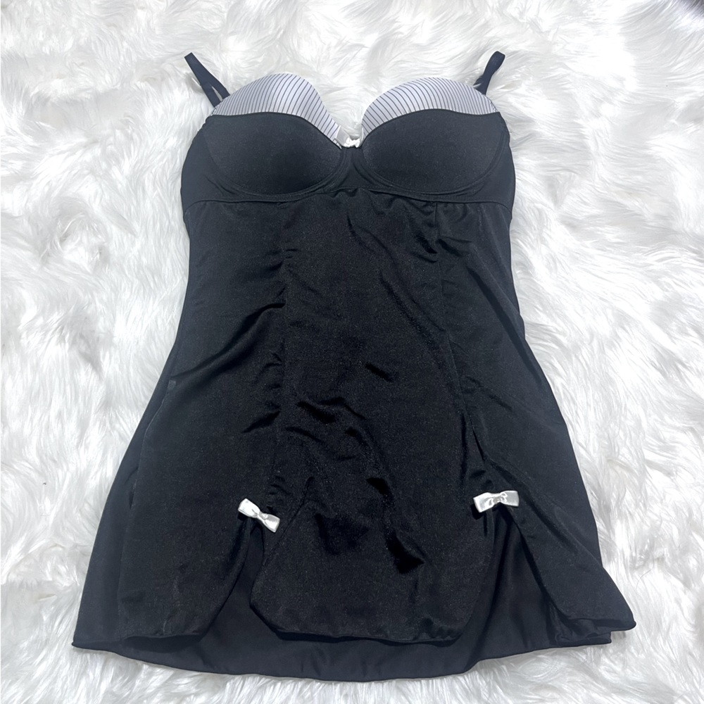 Undercover wear‎ chipndale lingerie top size 38C